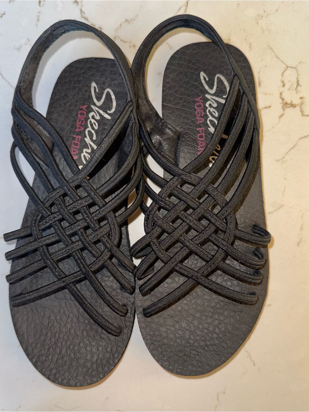 Skechers Women's Black Strappy Yoga Foam Sandals, Sz 8